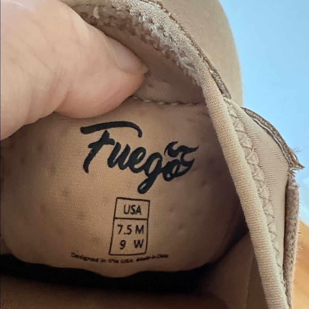 Fuego Latte Split-sole Dance Sneaker - Picture 11 of 11